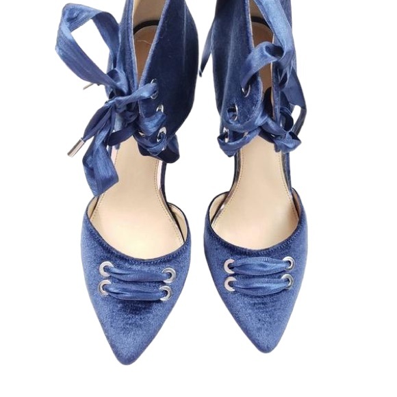 Badgley Mischka Sapphire Blue Velvet Lace Up Stilettos. 
Size 10. 
Pristine. - Picture 8 of 10